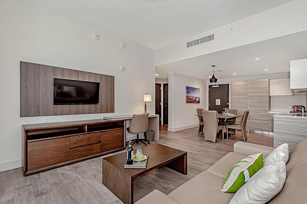 Rooftop Pool - Ocean View Balcony - Hollywood Beach Dış mekan fotoğraf